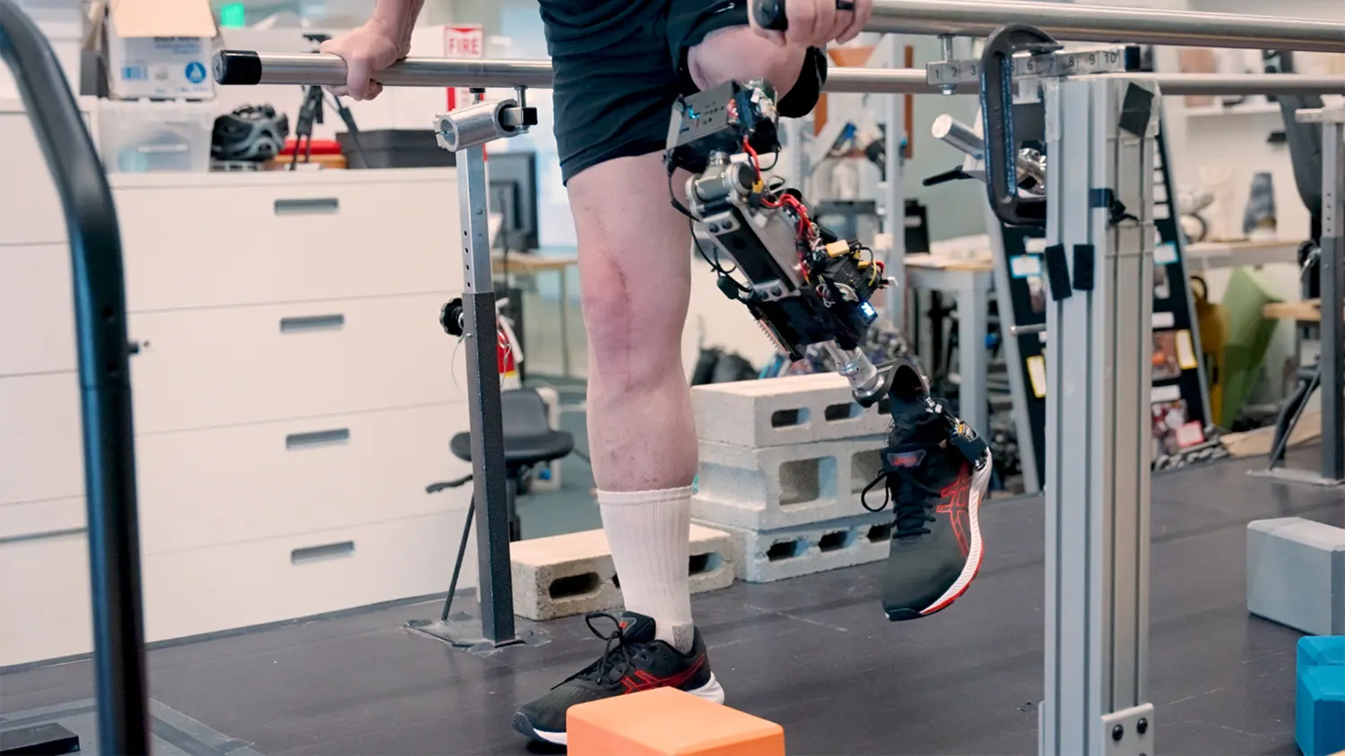 MIT Researchers Develop Revolutionary Bionic Knee Offering Amputees Natural Movement and Enhanced Control