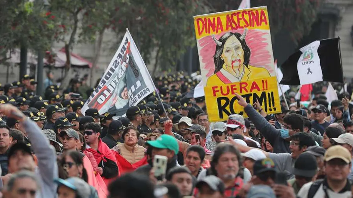 Peru Protests : Gen Z Leads Clashes in Lima Over Pension Reform and Corruption