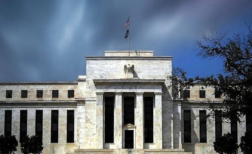 Fed Independence Crisis Deepens as Powell–Warsh Transition Turns Into Political and Legal Showdown