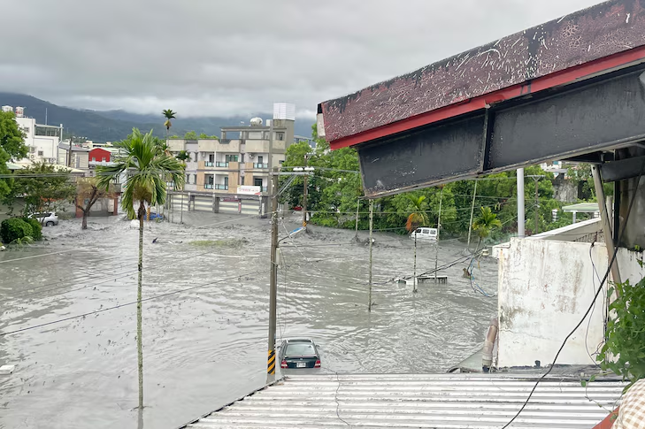 Typhoon Ragasa Aftermath: 14 Dead, 124 Missing in Taiwan