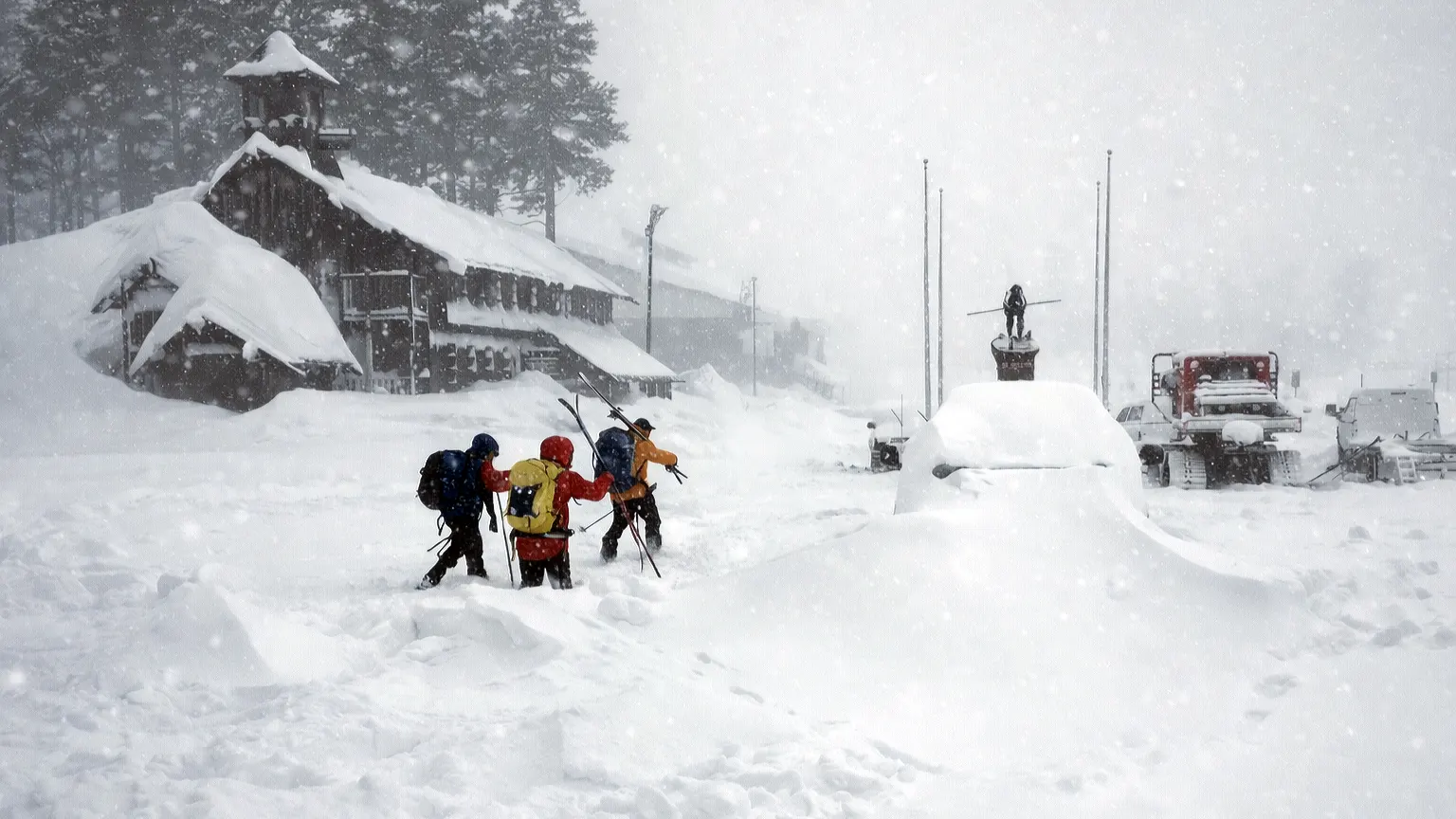 California Avalanche: 9 Missing After Slide Near Lake Tahoe