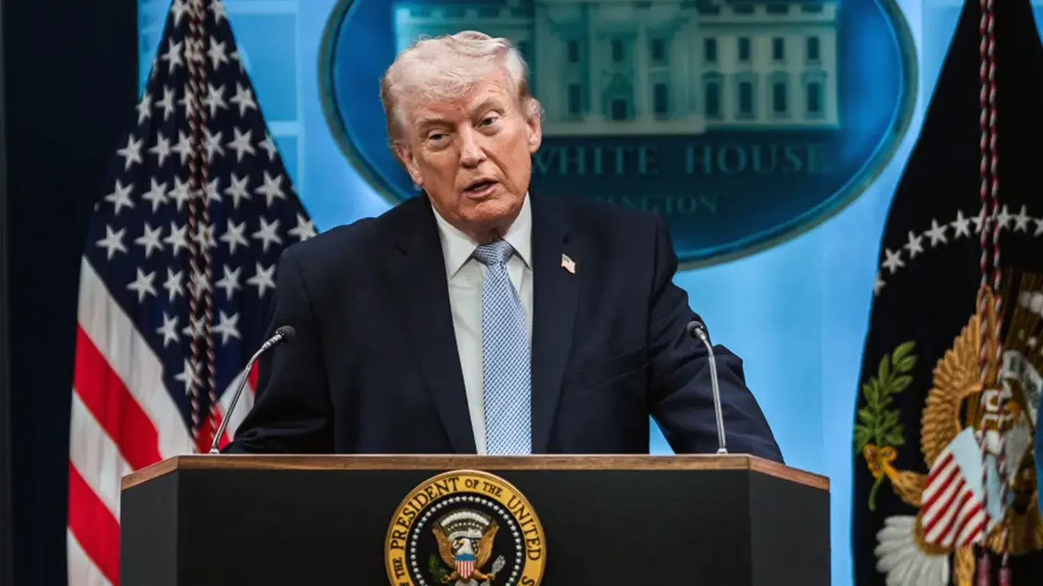 Trump Orders U.S. Navy to Blockade Strait of Hormuz After Peace Talks Collapse