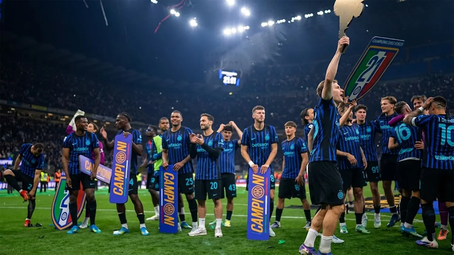 Inter Reclaim the Scudetto: Nerazzurri Seal 21st Scudetto in Dominant Fashion
