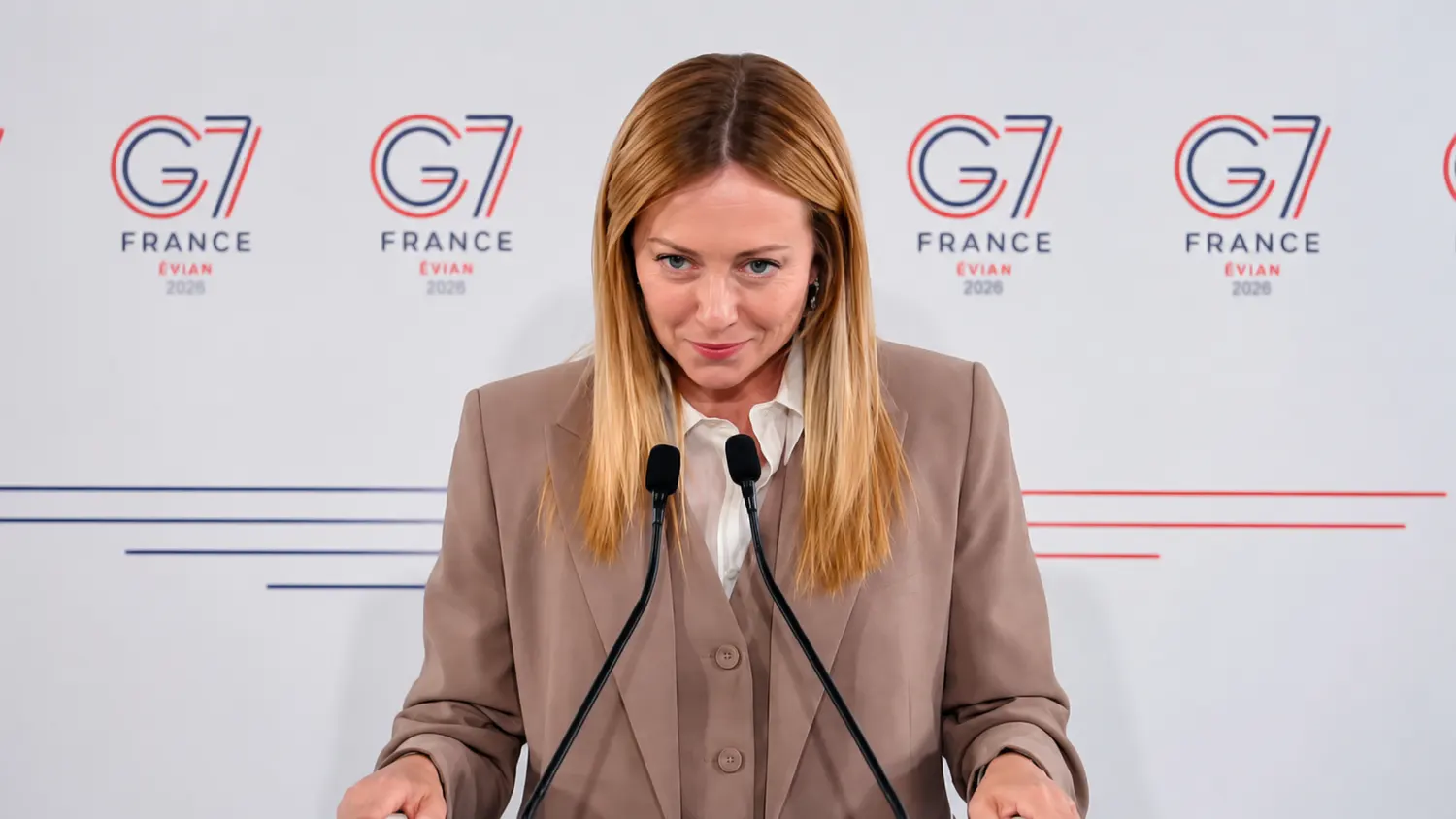 Meloni Steps Up as Europe’s Dealmaker But Russia Isn’t Ready to Deal